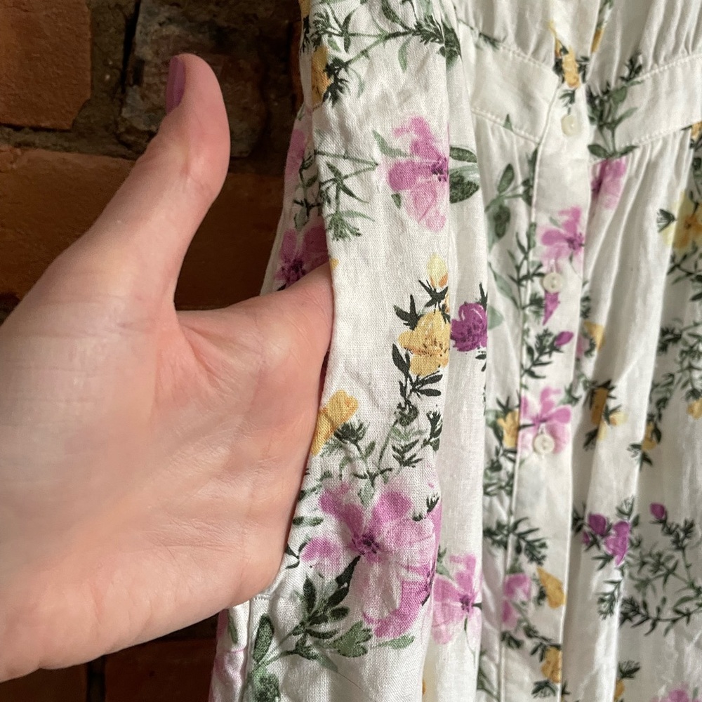 RW&CO. Linen-Blend Floral Print Dress - Picture 4 of 6